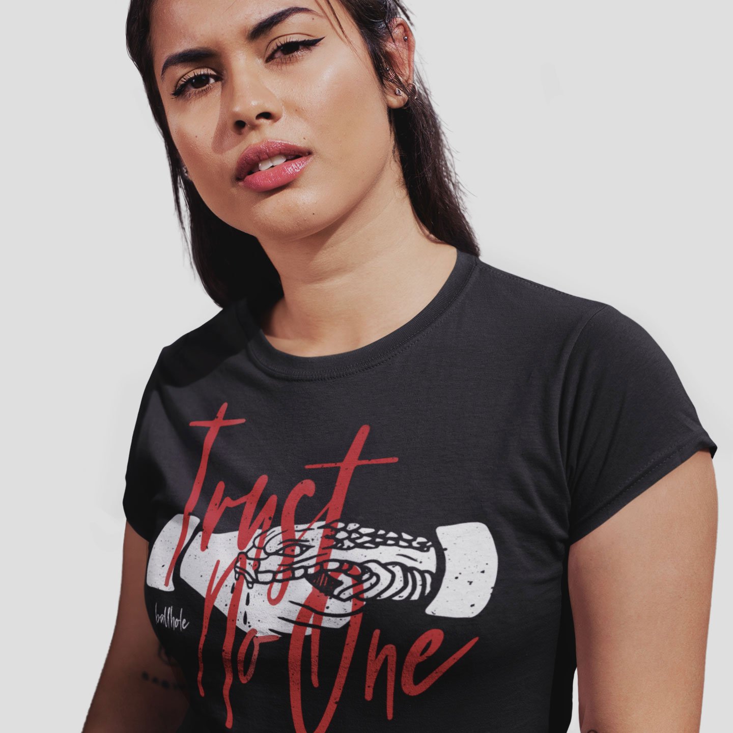 trust-no-one-tshirt-f